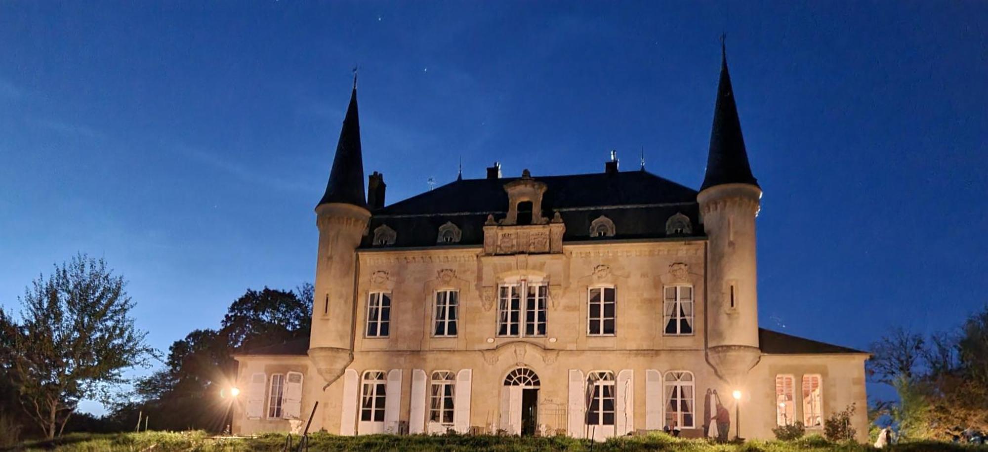 Chateau Le Plessis Sémelay 外观 照片