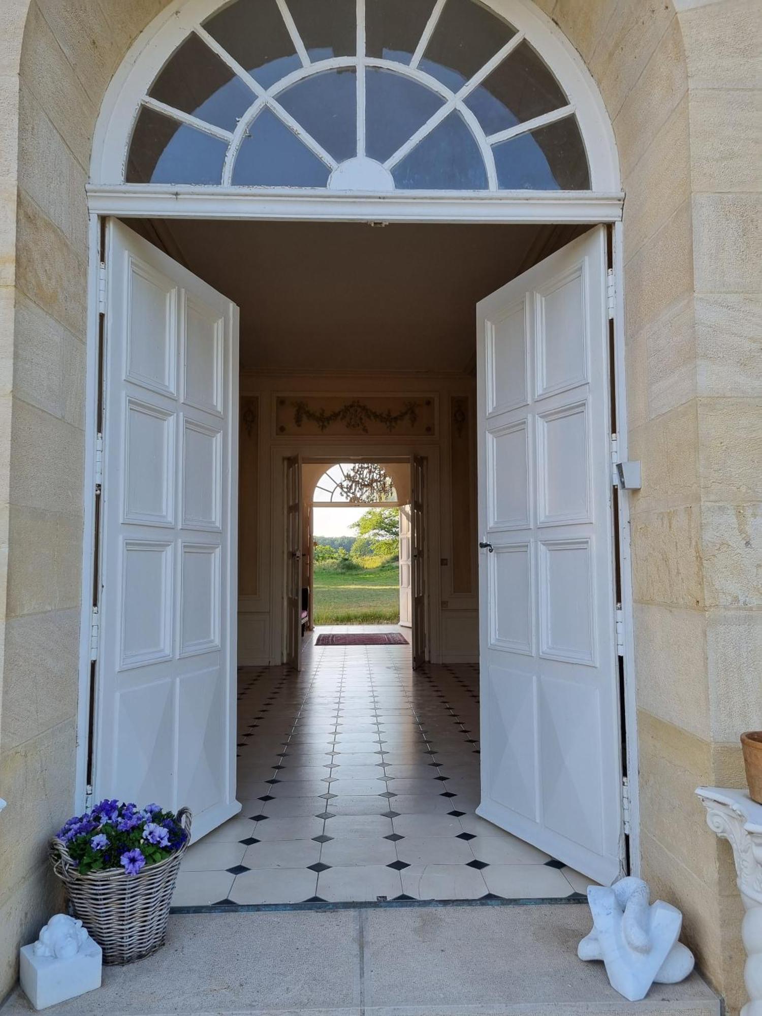 Chateau Le Plessis Sémelay 外观 照片